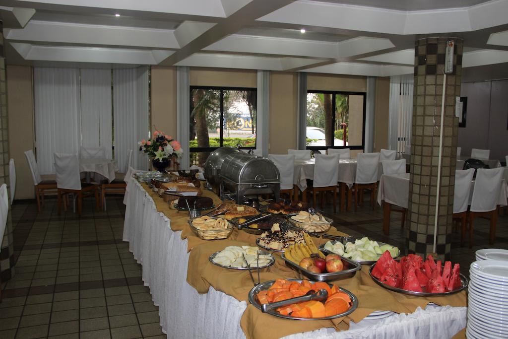 Muffato Plaza Hotel Foz do Iguaçu Exteriör bild